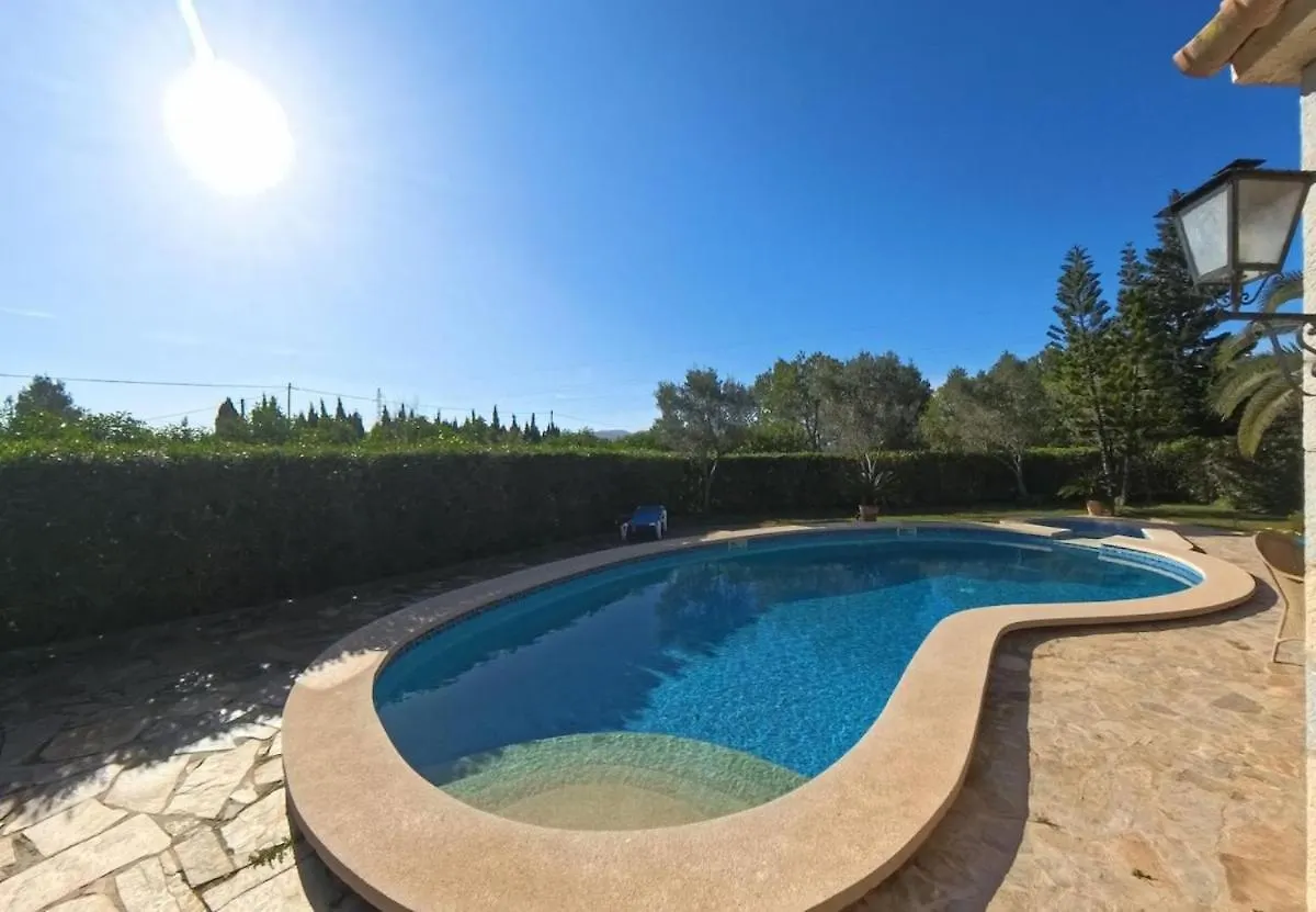 Charming Villa In Area Of Pollensa By Renthousing Port de Pollença Spanien